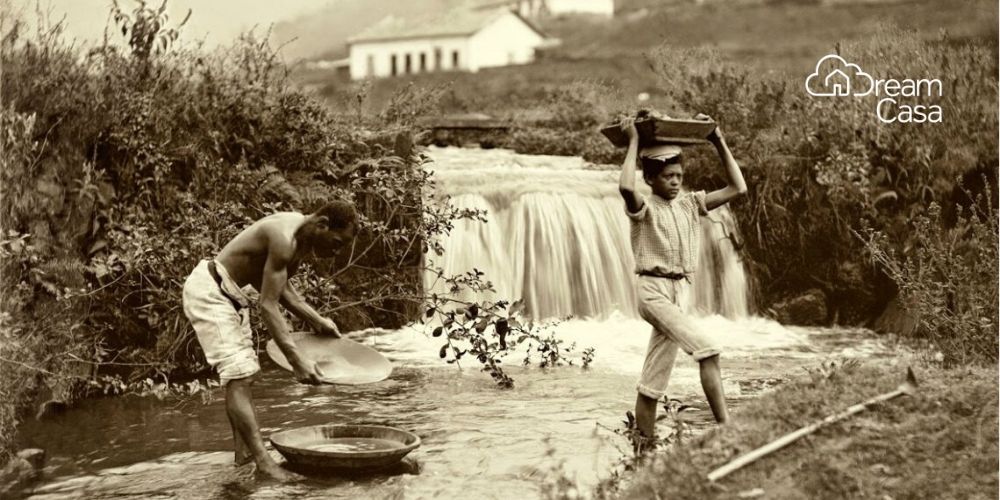 Conheça a história do mineiro que mora dentro de um fusca - Gerais - Estado  de Minas