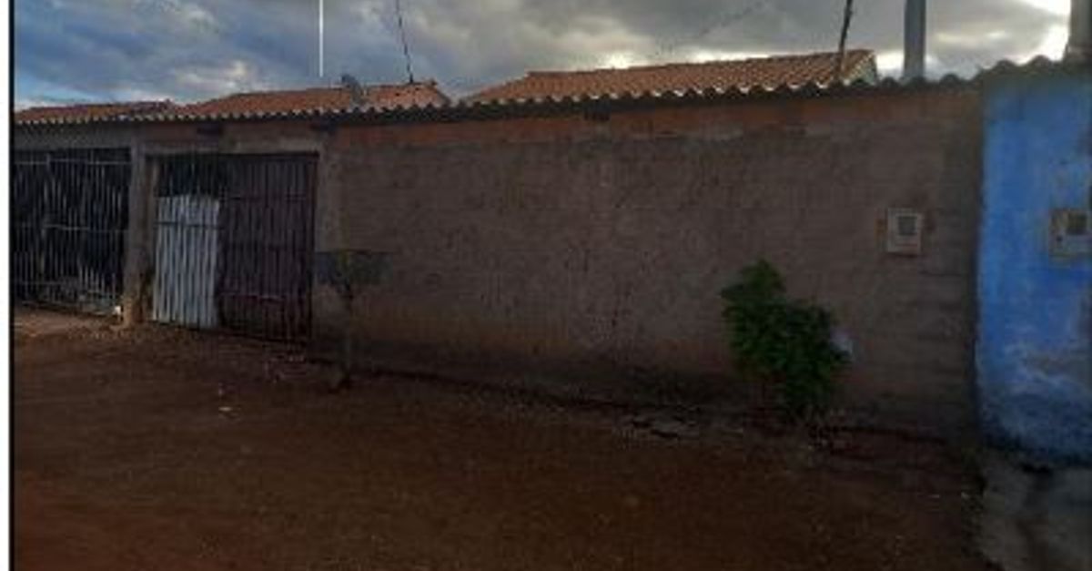 Apartamento à venda no bairro Mansões Centro Oeste em Águas Lindas de  Goiás/GO